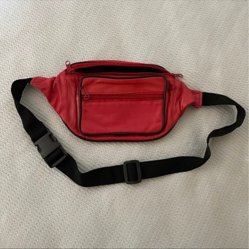 LF Red and Black Belt Bag Functional Design